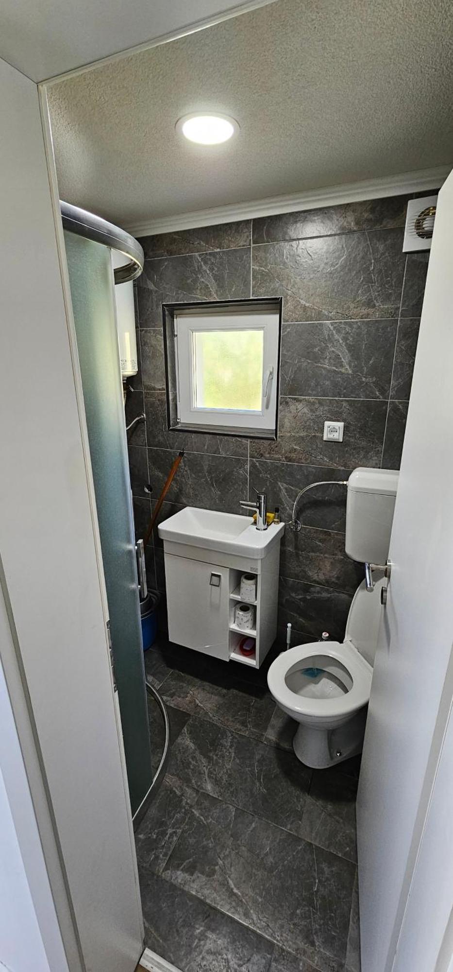 Apartmani Roki Tuzla Exterior photo